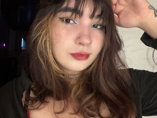 naked cam girl masturbating with dildo ElyBeherit