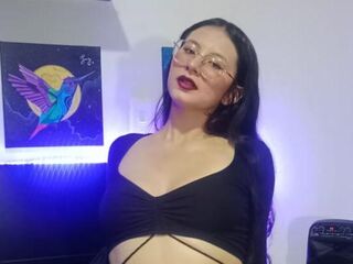 sexy webcamgirl EmberCullen