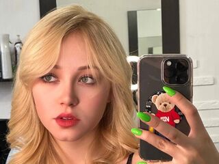 shaved pussy cam EmilyCarles