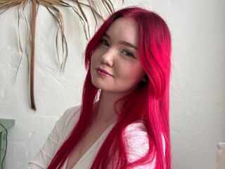 naked camgirl EmilyTenderly