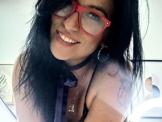 camgirl playing with sex toy EmliySuaz