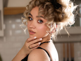 fingering girl webcam picture EvaSoftly