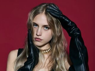 hot girl webcam picture EveTottingham