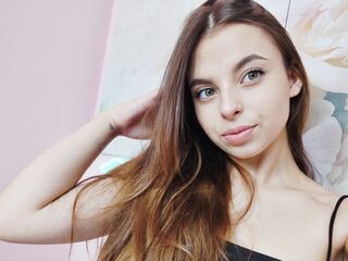 fingering girl EzabellaWell