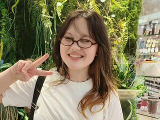 chat room webcam picture FayLawley