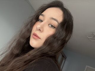 naked webcamgirl video GemmaEvitt