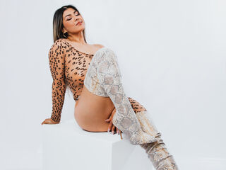 hot striptease cam GiaMartineli