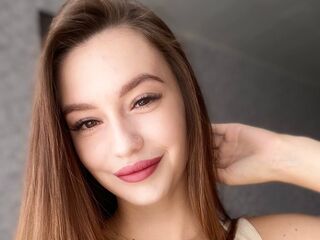 cam girl masturbating with sextoy GladysBarns