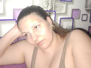 chat room photo HelaHapy