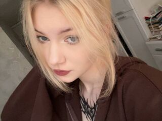 shaved pussy webcam HellenHornny