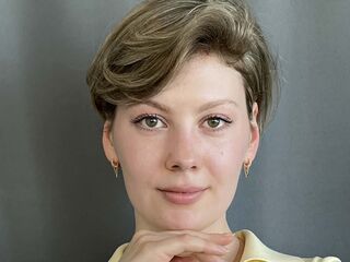 webcam strip tease show JanHilbert