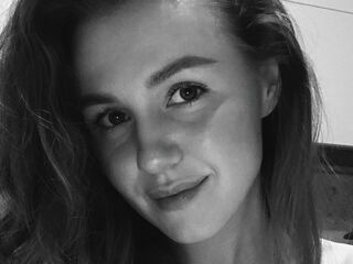 cambitch JanieceZarco