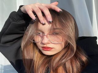 camwhore nude JeannaTalahytewa