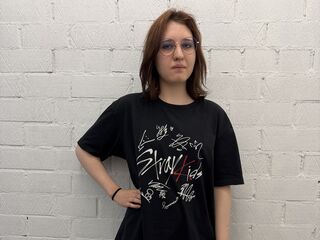 naked camgirl JoslynForrester