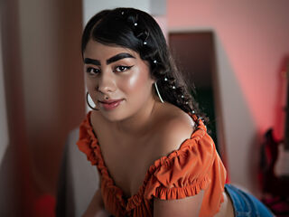erotic cam JuliieLopez