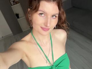 live porn cam KarmenZeinert