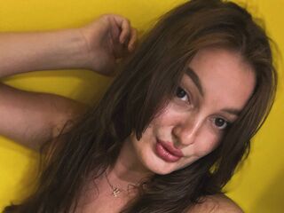 naked girl with cam masturbating KattieKonarski