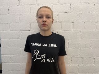 cyber sex chat KirstieSchiffert