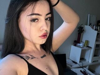 fingering girl chatroom KitaTomson