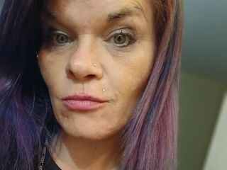 camslut fingering wet pussy Kodii