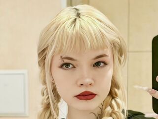 naughty cam girl masturbating LatashaLafevre