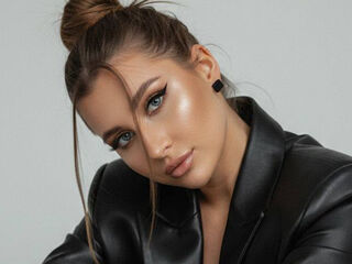 naughty web cam LauraDeans