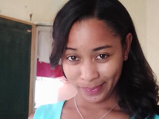 adult cam show LaylahMorgane