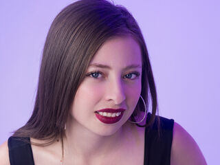 camgirl fingering pussy LennaPhillips