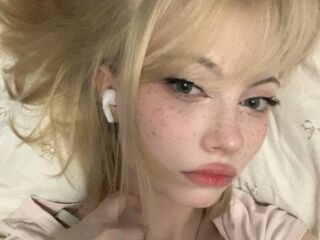 live chatroom LeonardaZeeman