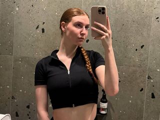 hot video chat LessieNunz