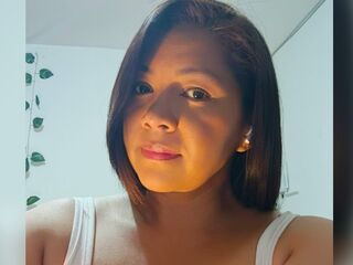 cam girl showing pussy LeylaWeyn