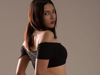 bedroom webcam LilithGracee