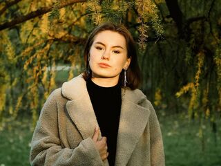 live free chat LinnDegnan