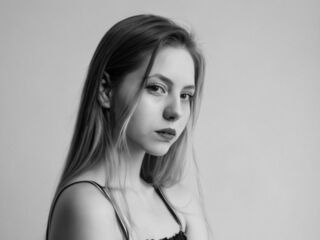 bedroom live webcam LizbethBulmer