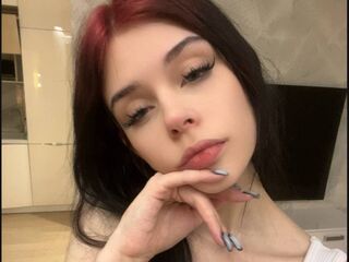 live sex cam LoraBrow