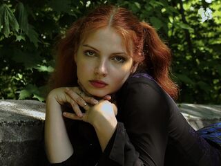 chatrubate cam girl LorraineJohnson
