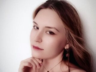 naked cam chatroom LoryDieckman