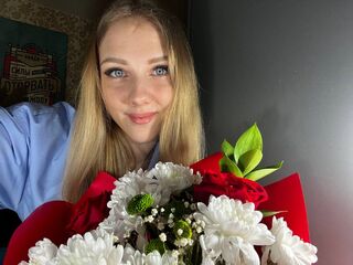 camwhore masturbating LusiAime