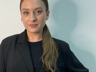 cam girl sex show LyndaEstle