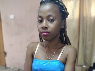 cam girl spreading pussy MalalaDianah