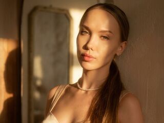 nude webcam girl picture MargotAbbot