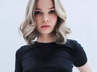 jasmin nude chat room MarielMessina