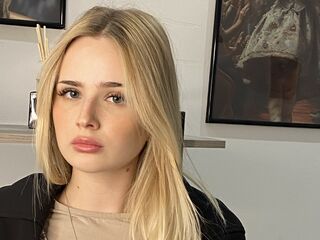 free web cam MarnieRhyner