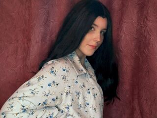 free nude live show MaryMoone