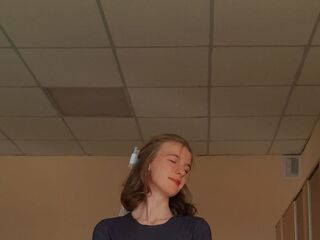 chat room webcam photo MaryjanePorter