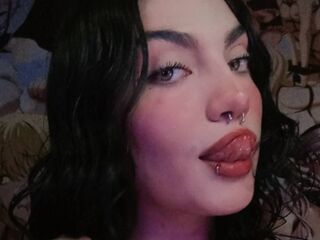 cam girl MelliRebel