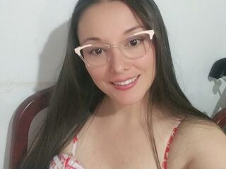 voyeur web cam MelyAustin