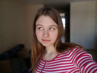 fingering cam girl MerciaBiddy