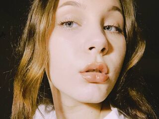 chatroom cam MilaWillson