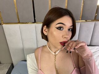 shaved pussy web cam MinaAustin